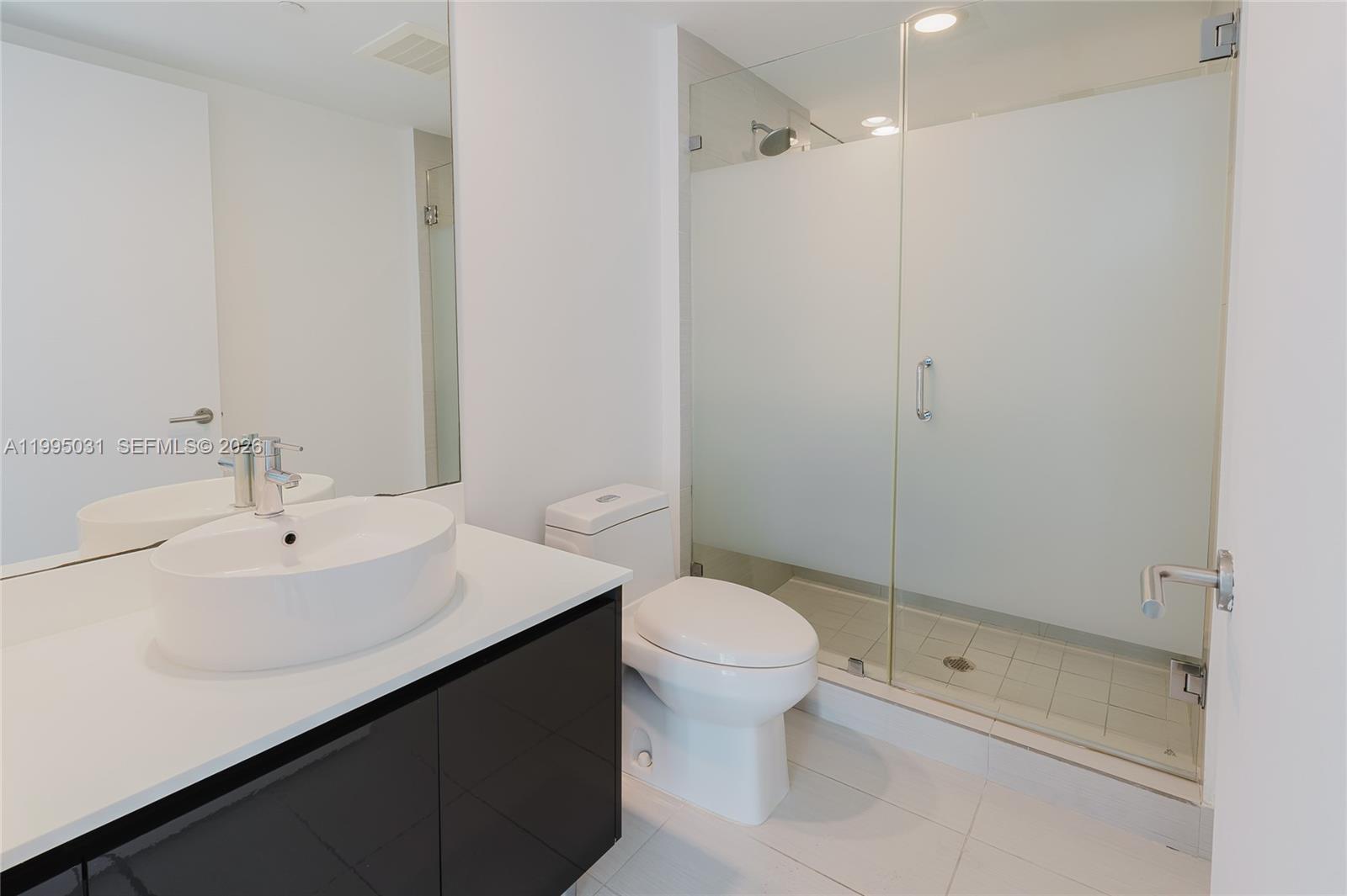 31 SE 6th St # 1906