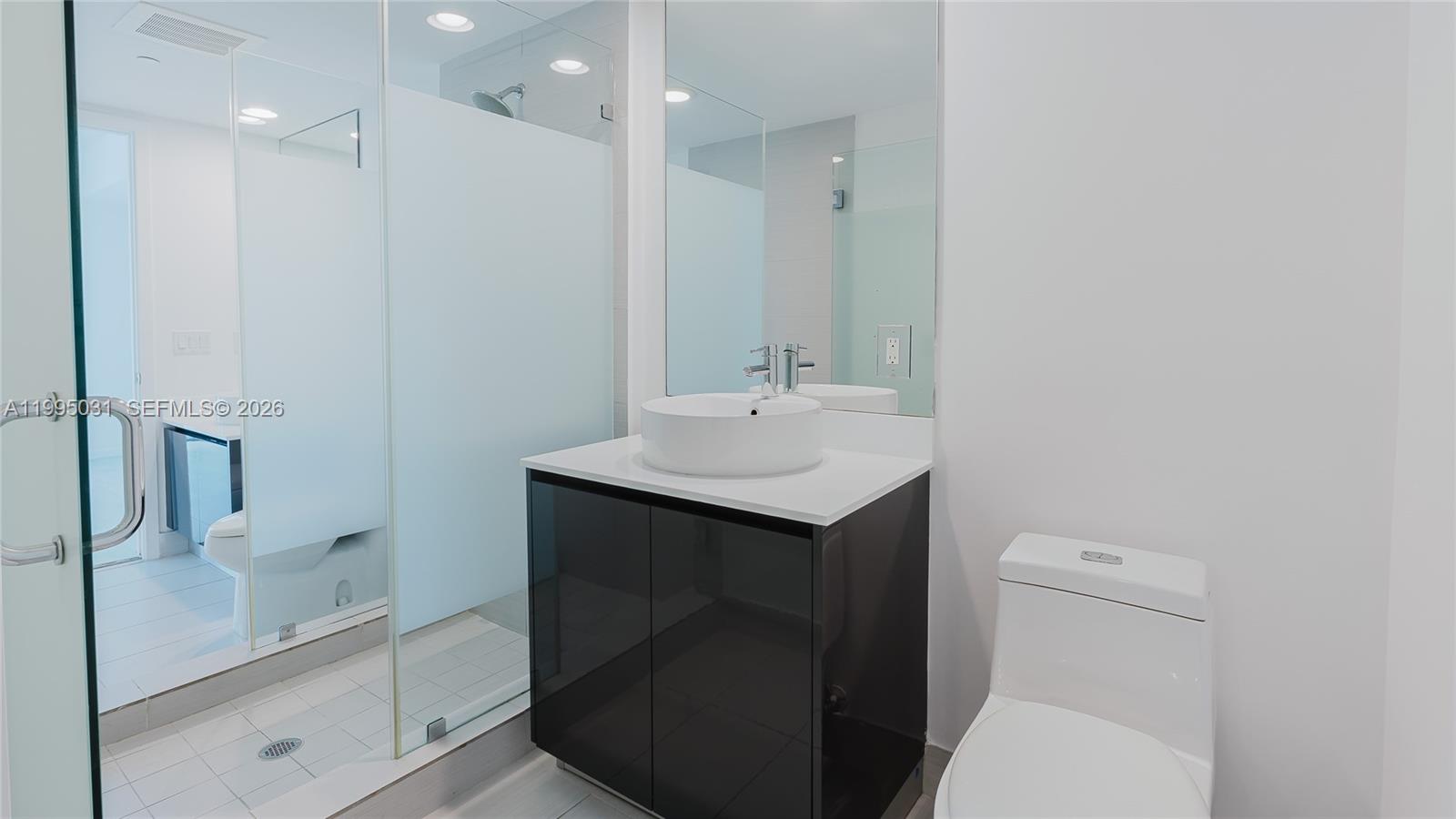 31 SE 6th St # 1906