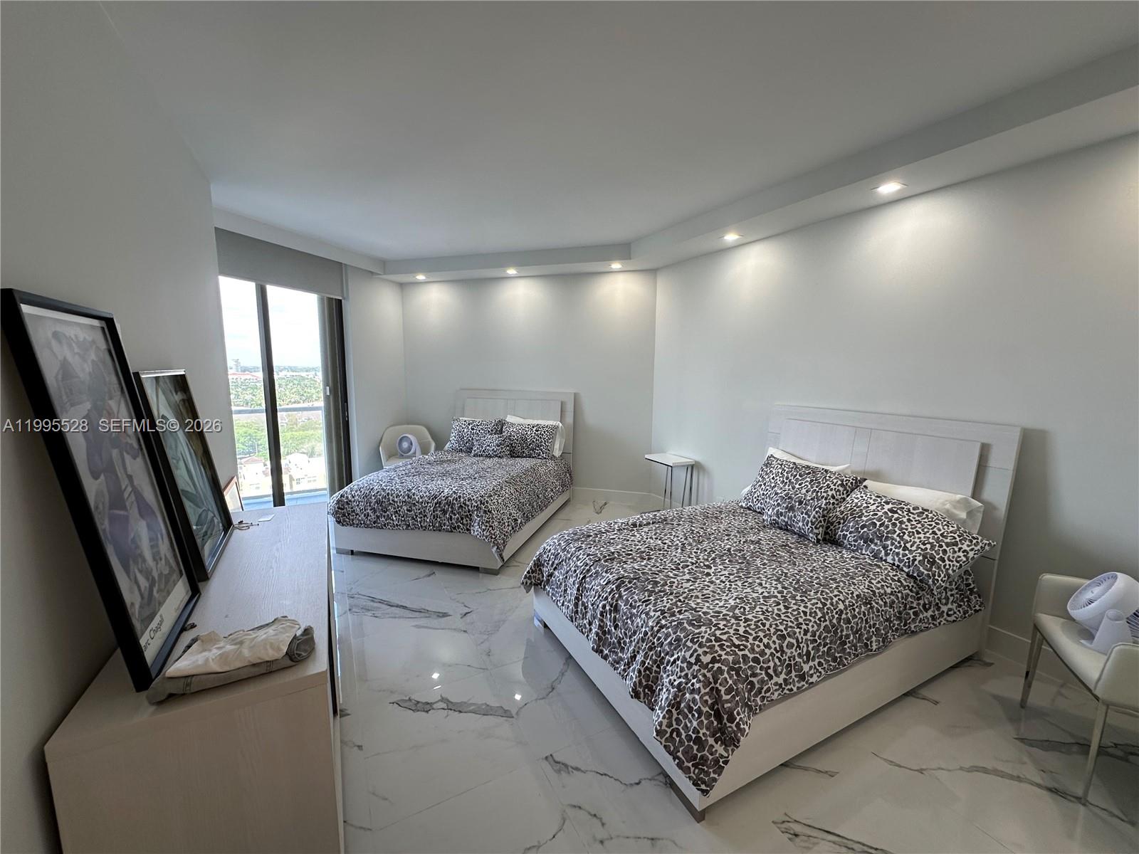 19500 Turnberry Way # 14C