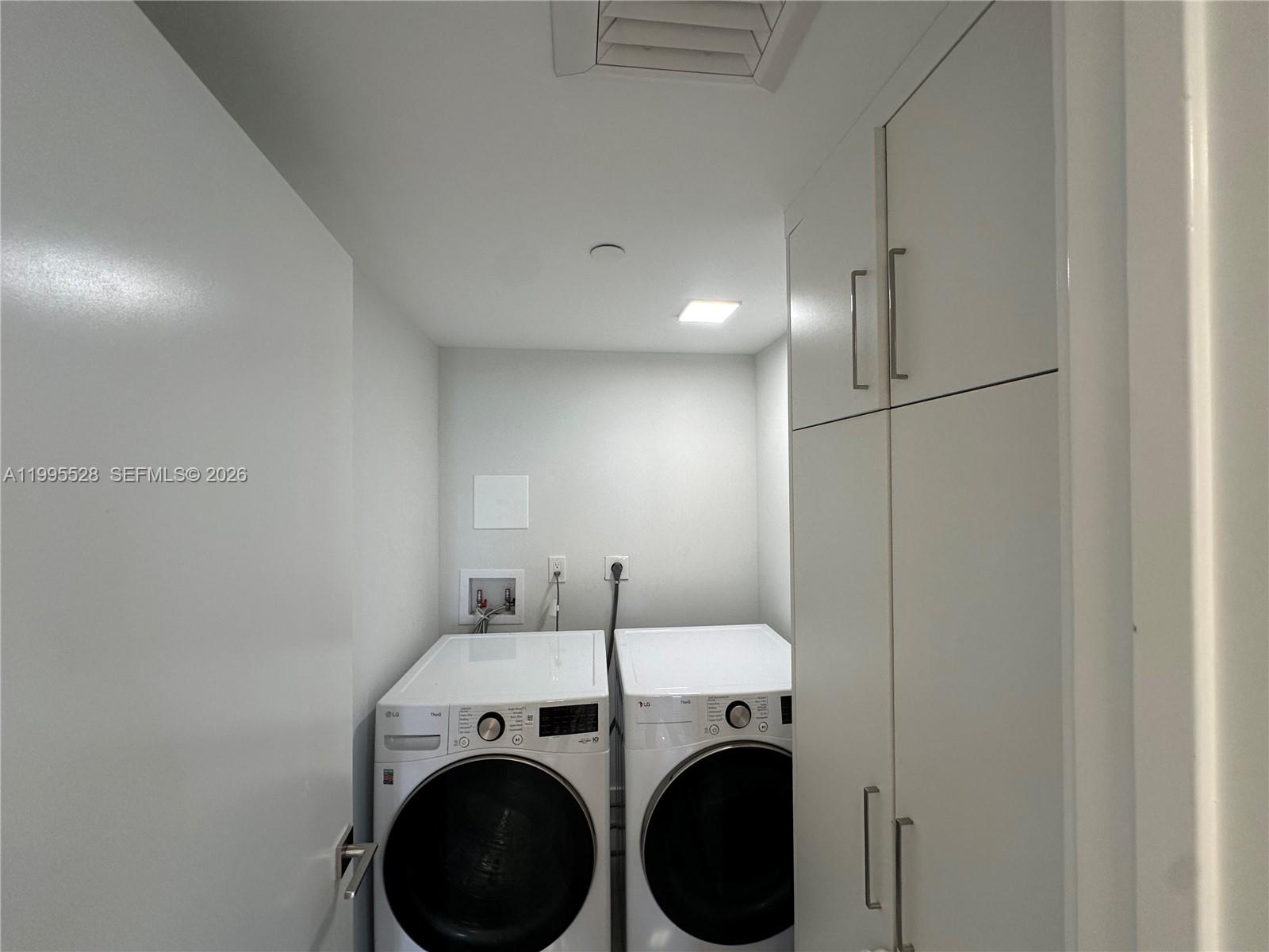 19500 Turnberry Way # 14C