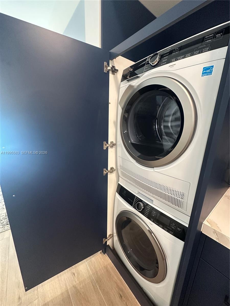 4220 Laguna St # 308