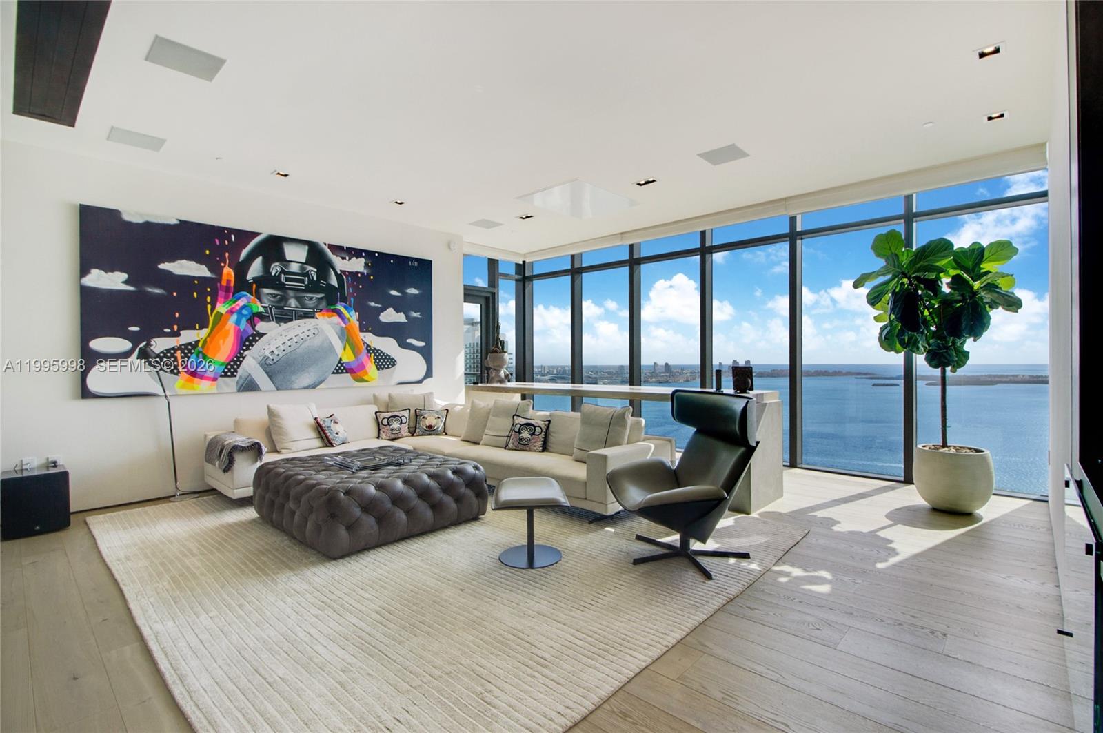 1451 Brickell Ave # 4301