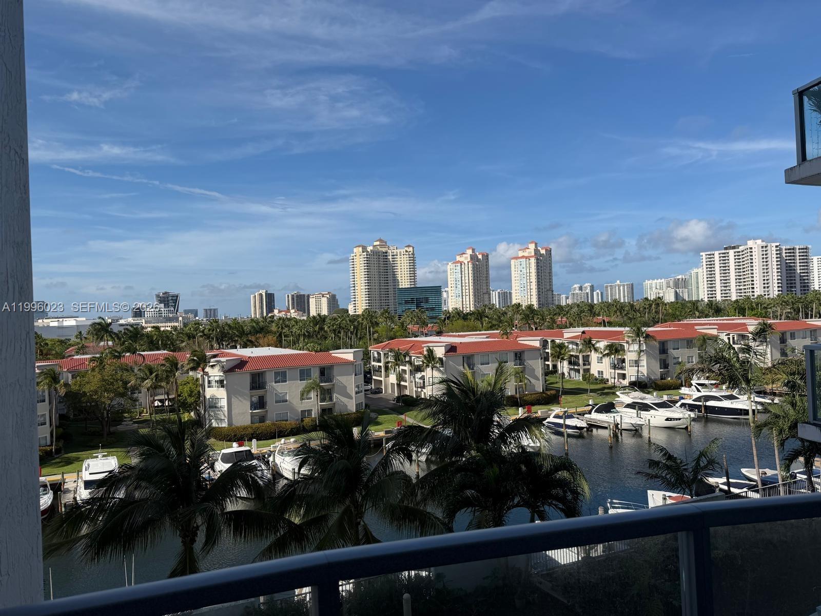 3029 NE 188th St # 508