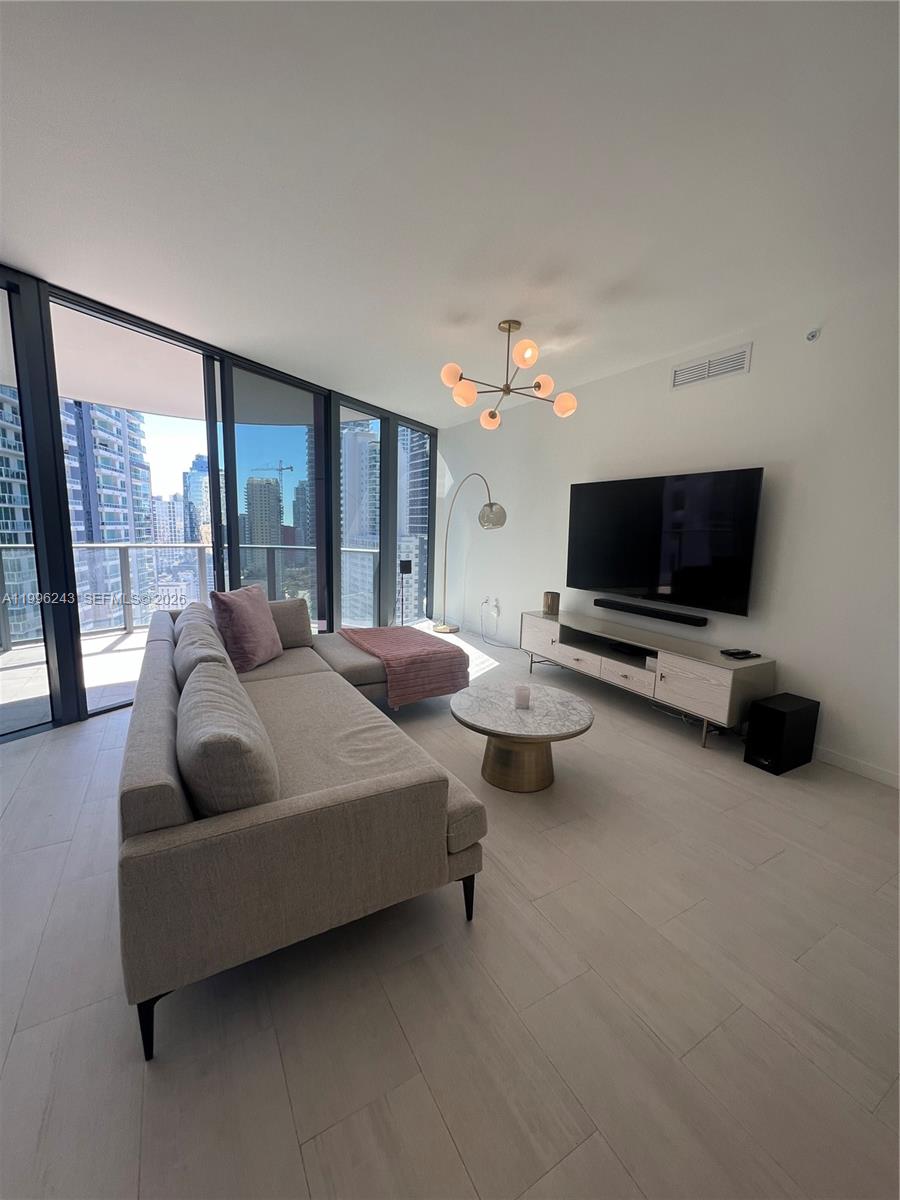 1000 Brickell Plaza # 2701