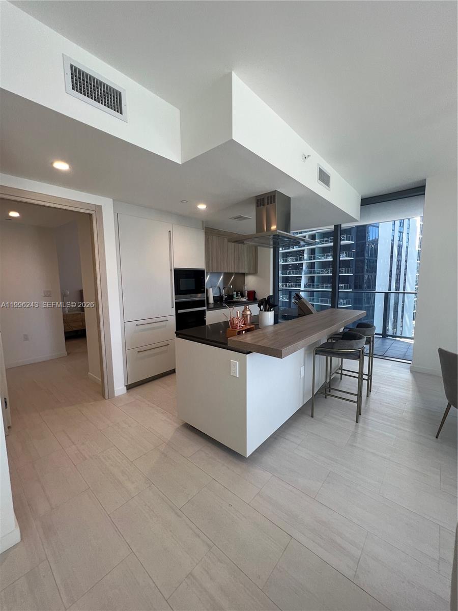 1000 Brickell Plaza # 2701