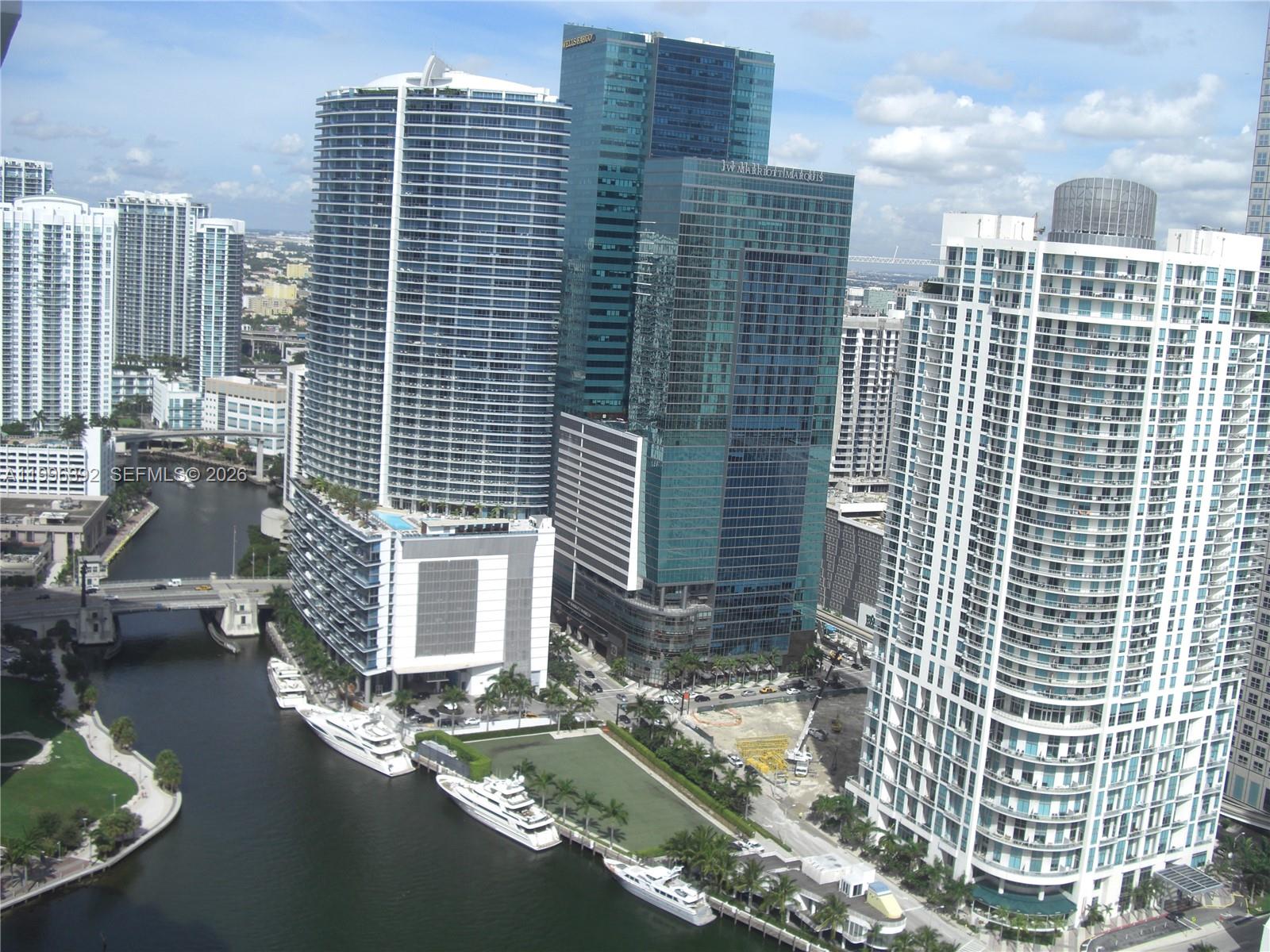 900 Brickell Key Blvd Unit: PH3403