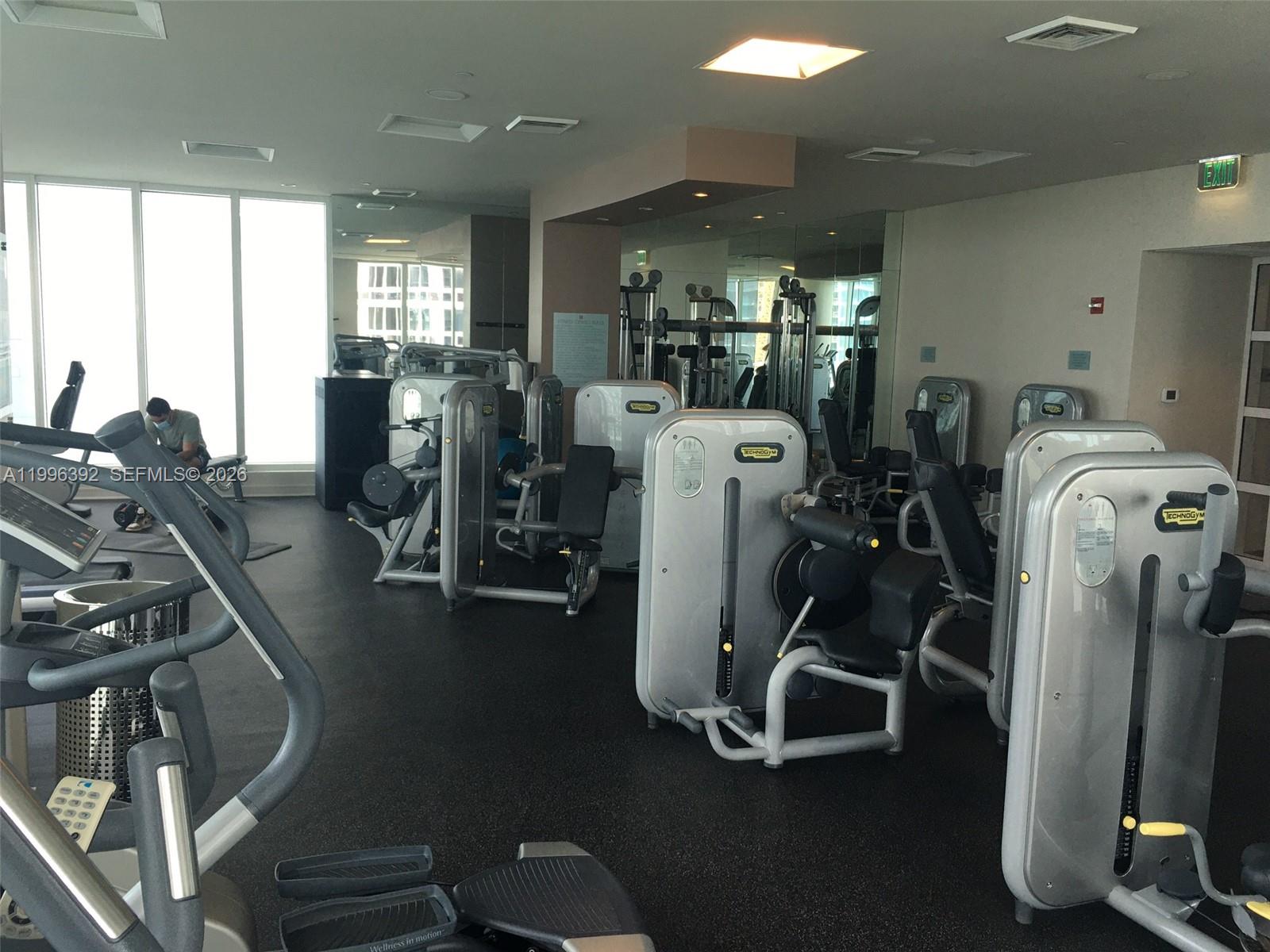 900 Brickell Key Blvd Unit: PH3403