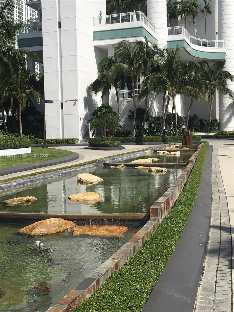 900 Brickell Key Blvd Unit: PH3403