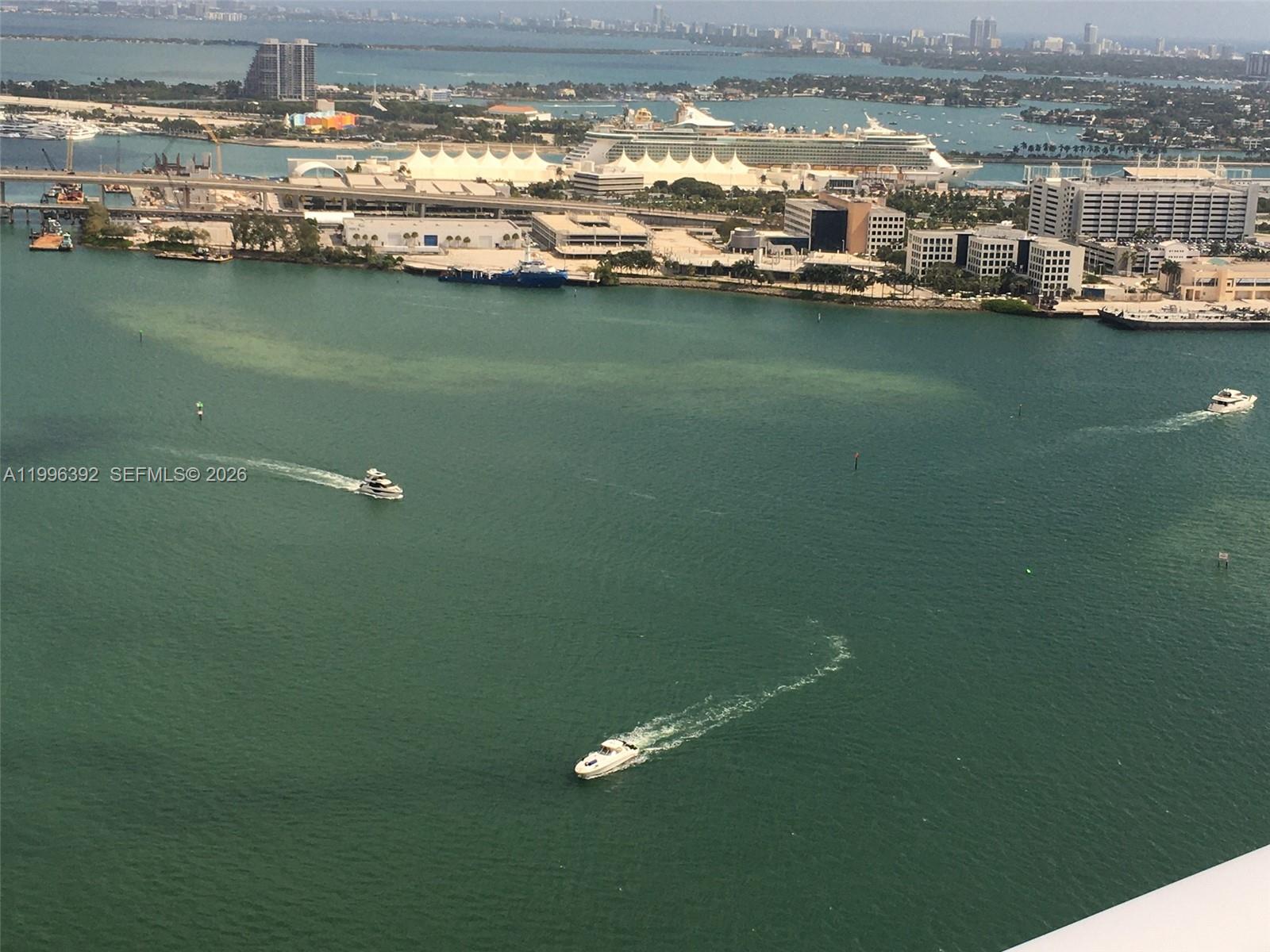 900 Brickell Key Blvd Unit: PH3403