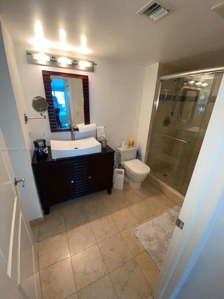 2101 Brickell Ave # 2604