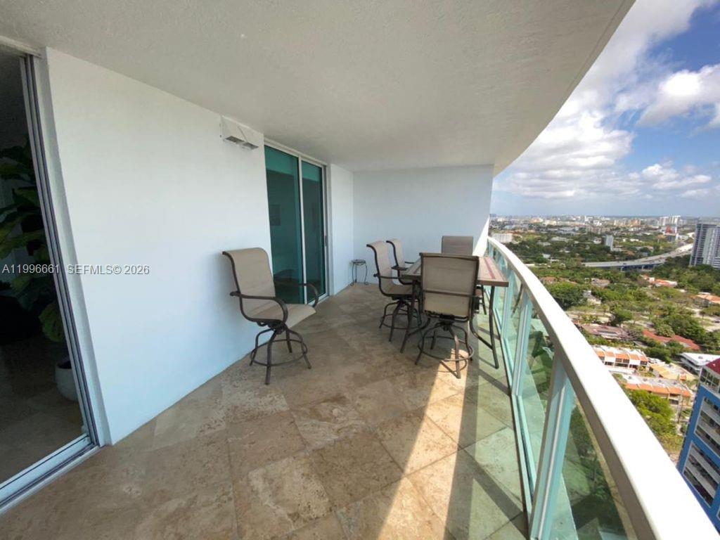 2101 Brickell Ave # 2604