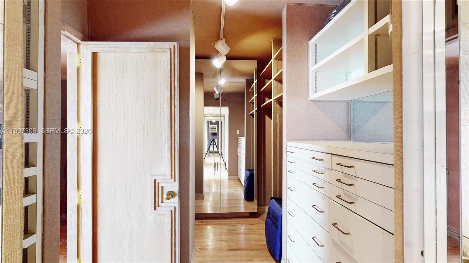 11113 Biscayne Blvd # 1251