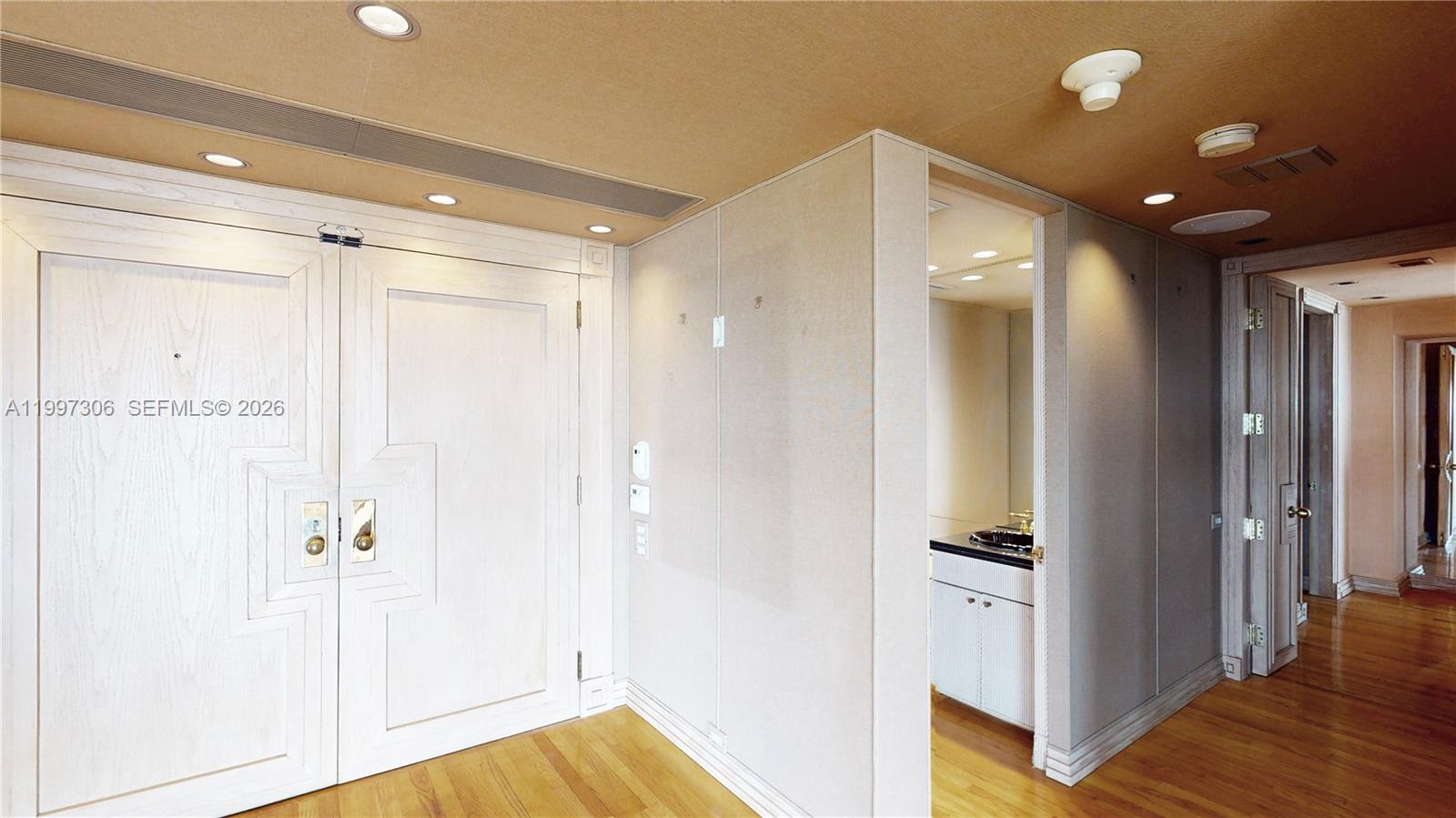 11113 Biscayne Blvd # 1251