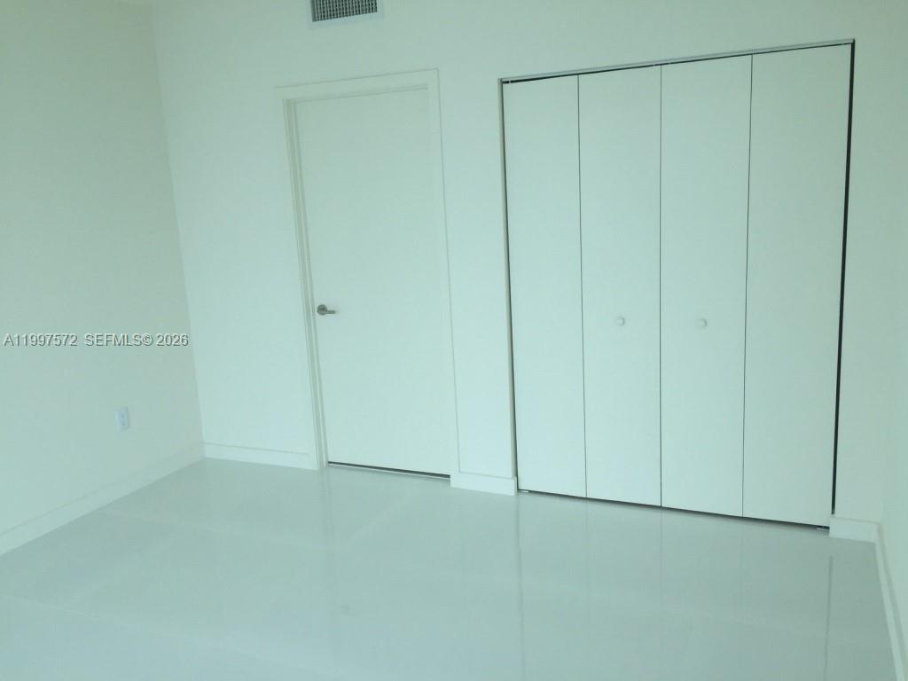1100 S MIAMI AV Unit: 4102