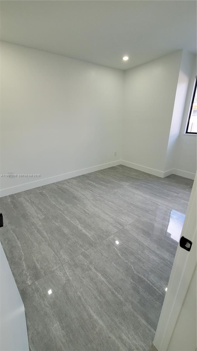 40 SW 34th Ave # A