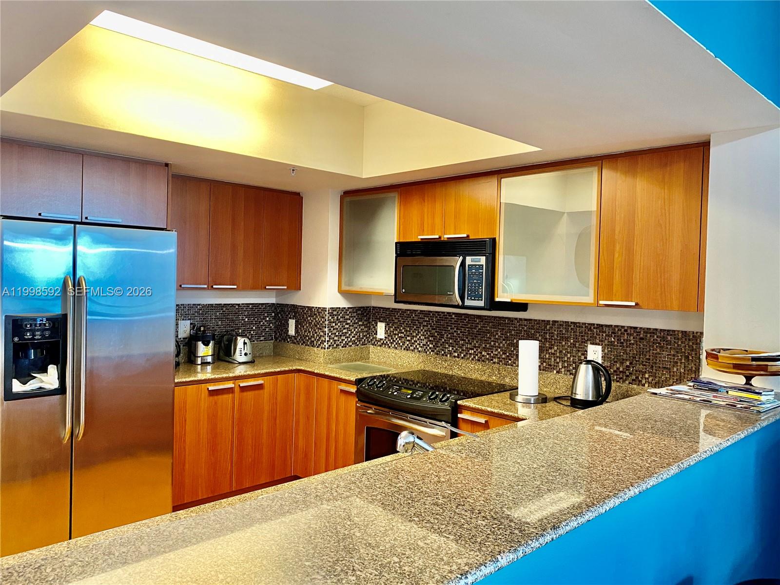 16699 Collins Ave # 2510