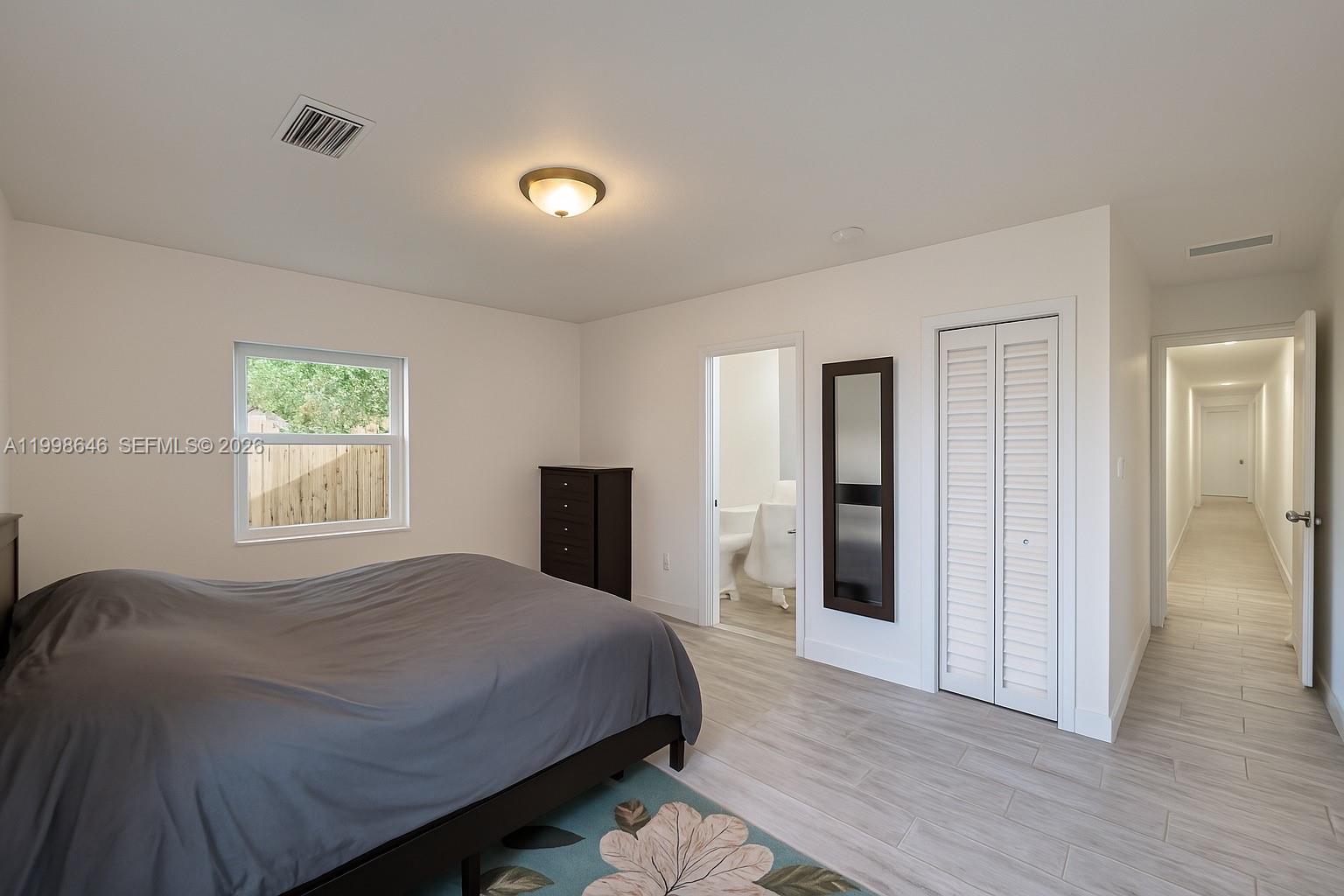 116 NW 4th Ave # 116