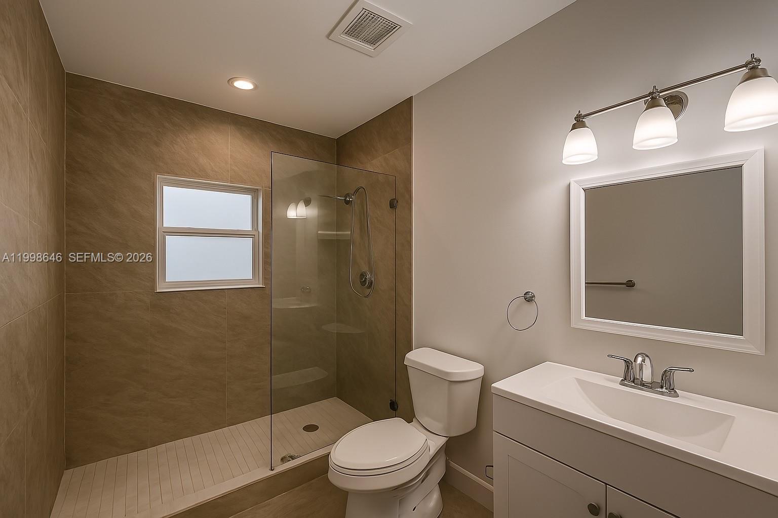 116 NW 4th Ave # 116