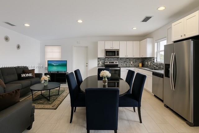 116 NW 4th Ave # 116