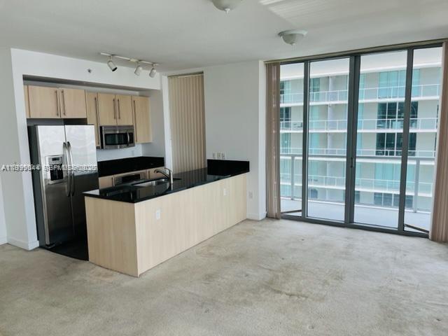 79 SW 12th St Unit: 3507-S