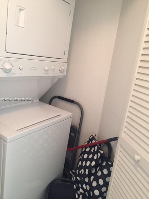 79 SW 12th St Unit: 3507-S