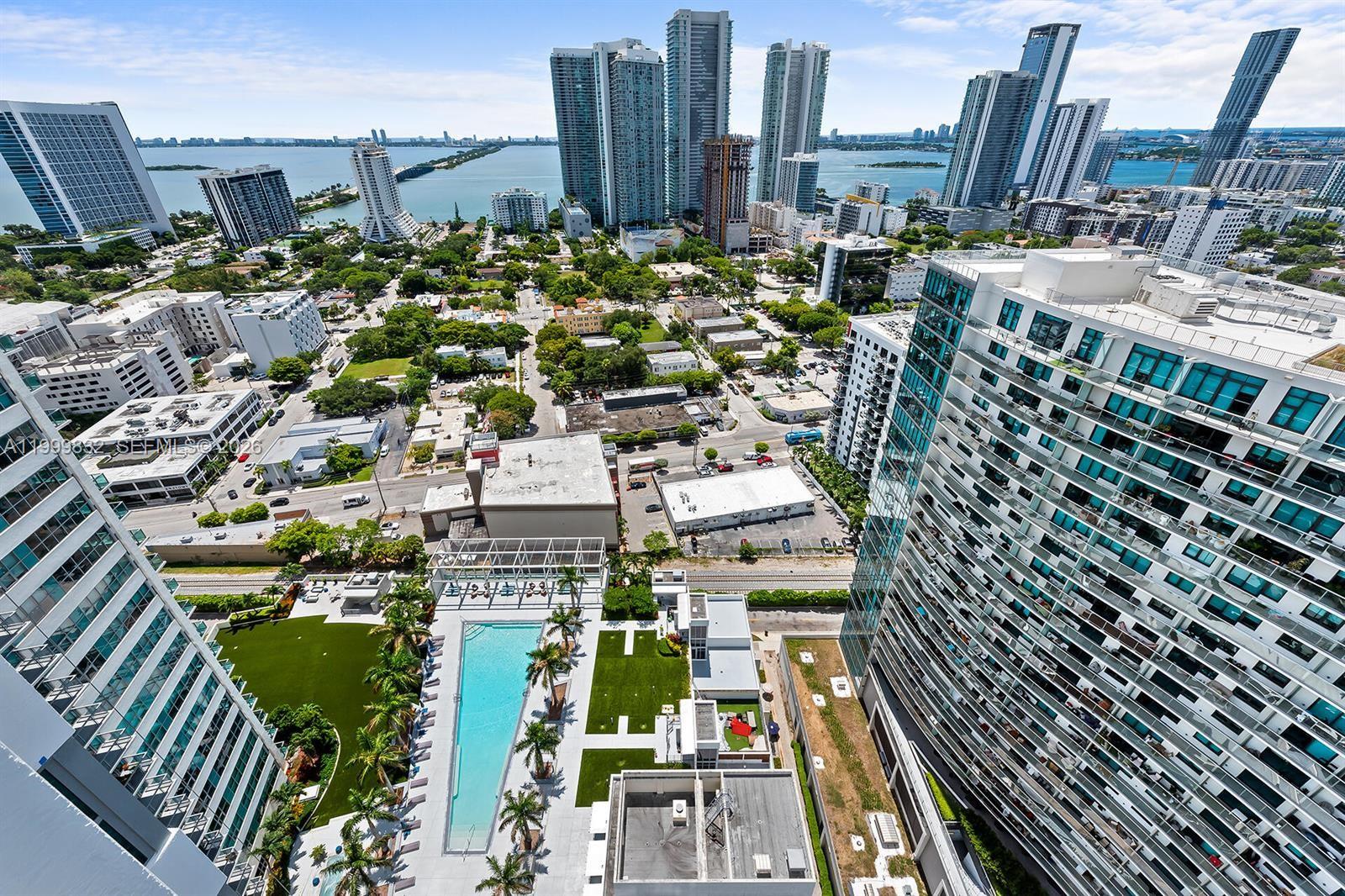 3301 NE 1st Ave # H2902