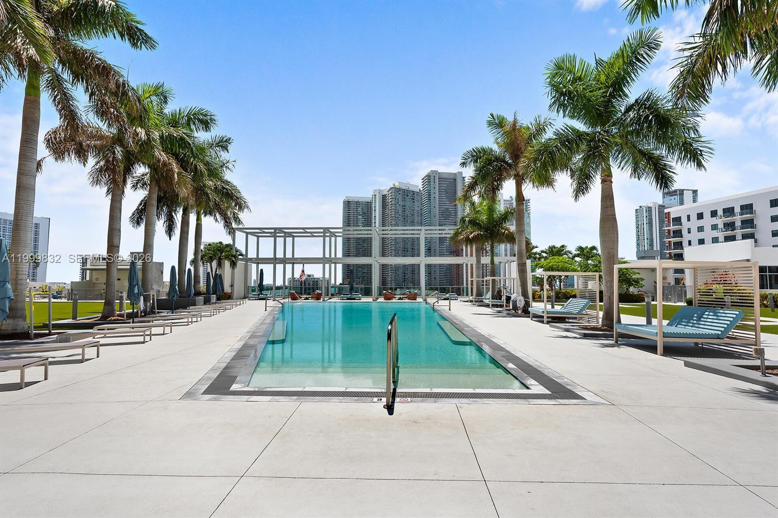 3301 NE 1st Ave # H2902