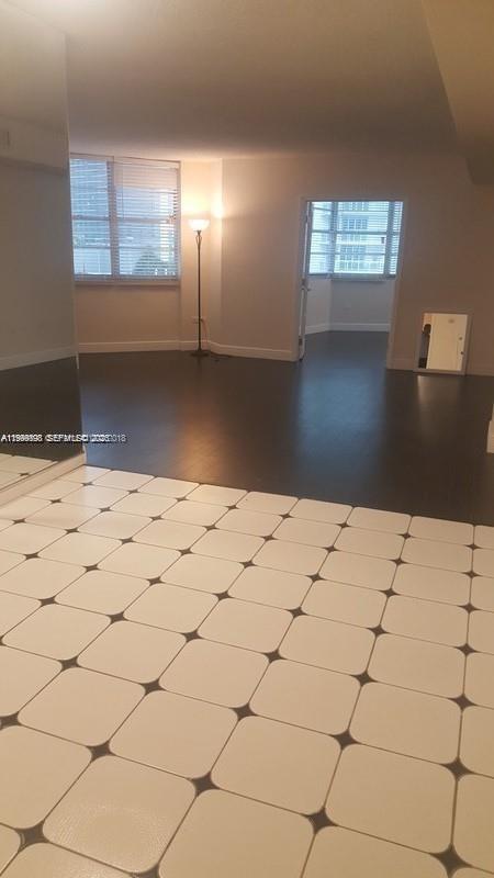 999 Brickell Bay Dr # 1408