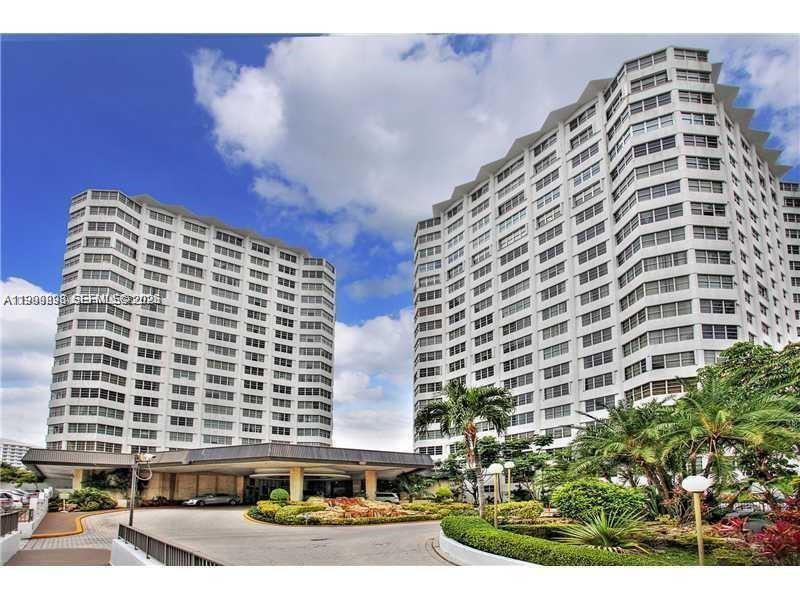 999 Brickell Bay Dr # 1408