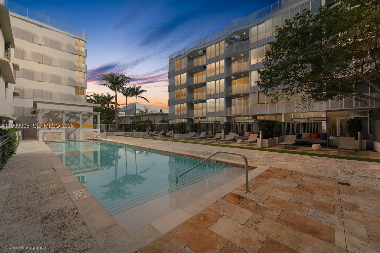 2100 Park Ave # 210