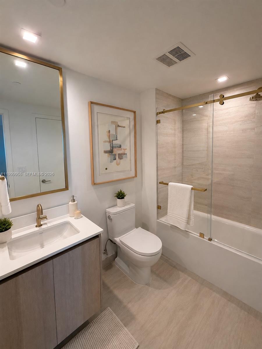 77 SE 5TH STREET # 2905