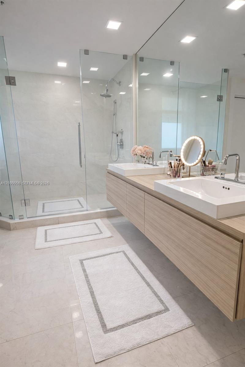 17301 Biscayne Blvd # 308