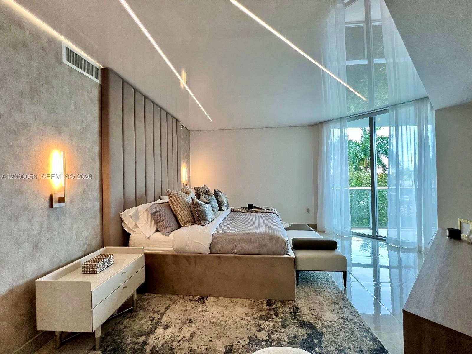 17301 Biscayne Blvd # 308