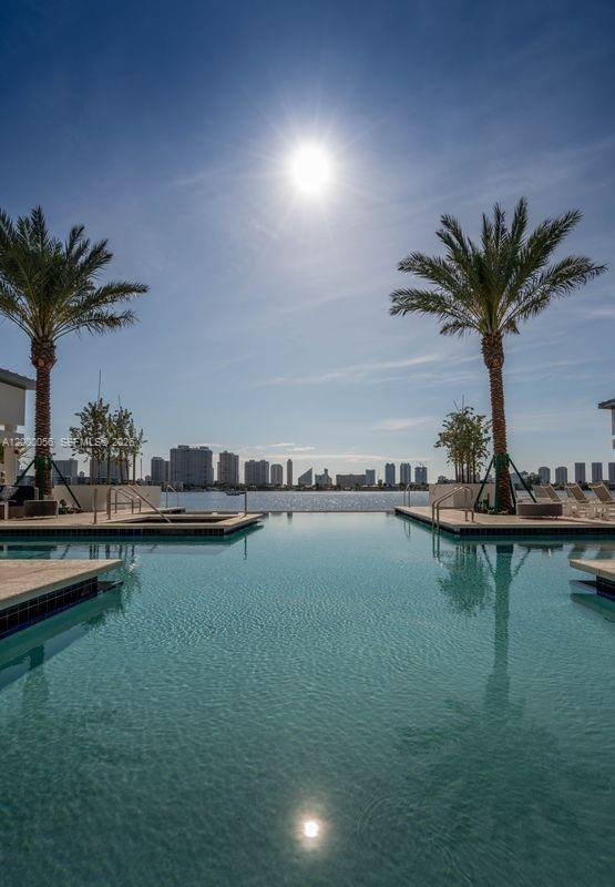 17301 Biscayne Blvd # 308