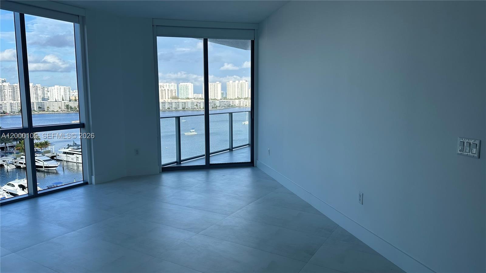 17111 Biscayne Blvd # 903