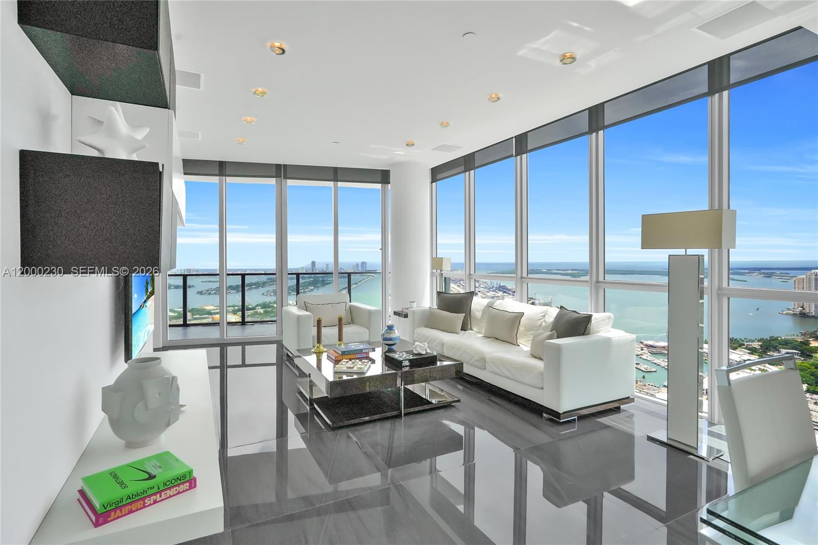 1100 Biscayne Blvd # 6001