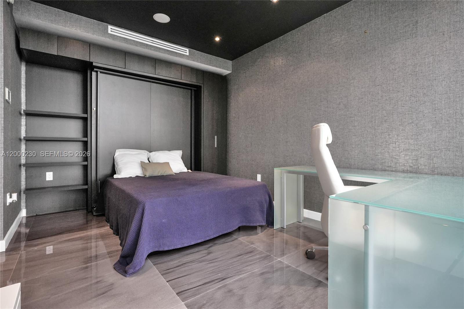 1100 Biscayne Blvd # 6001