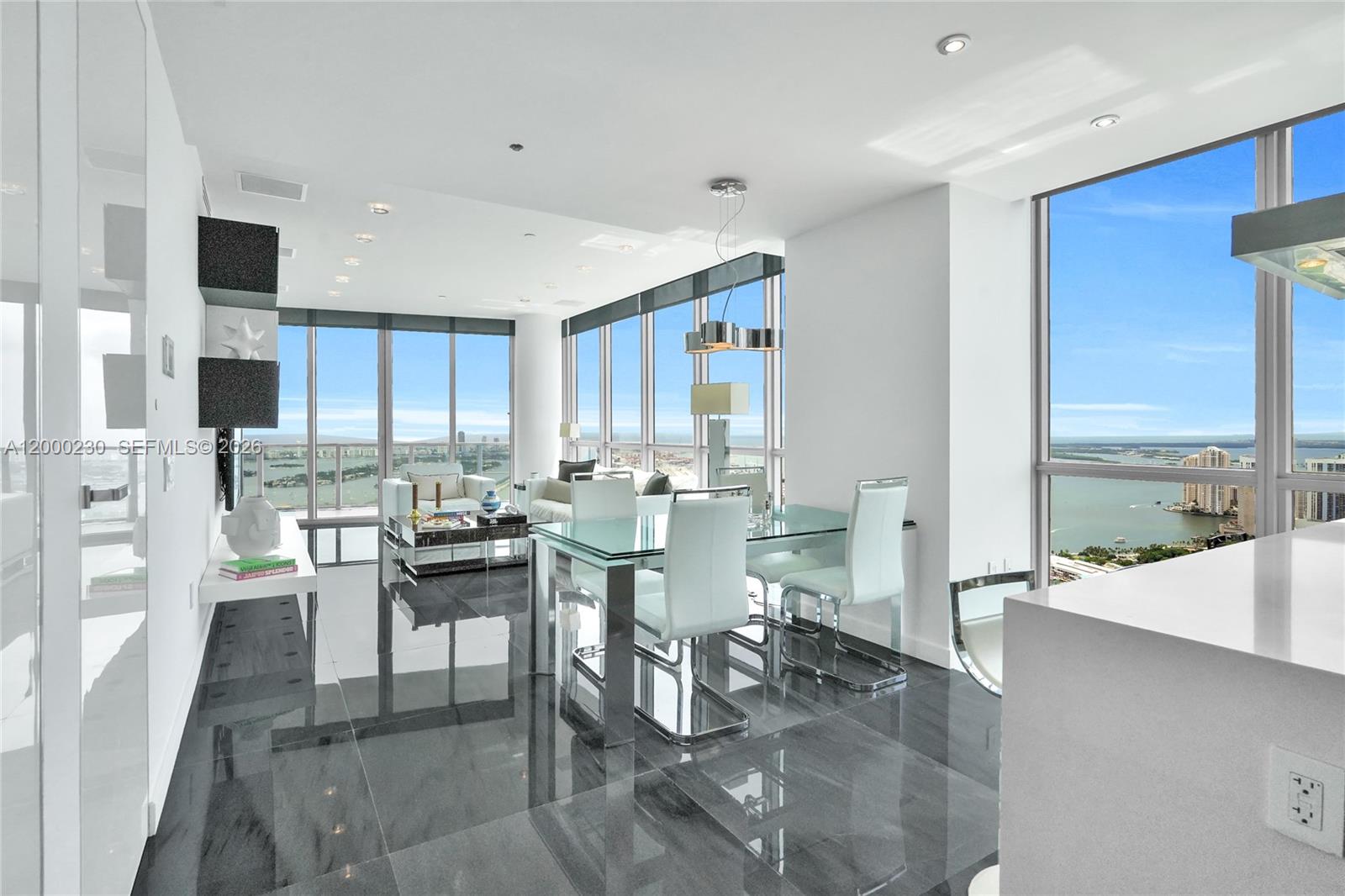 1100 Biscayne Blvd # 6001