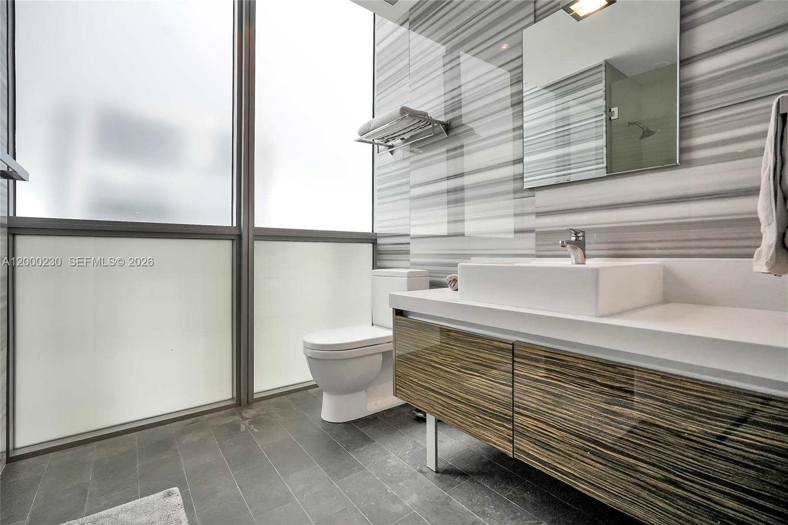 1100 Biscayne Blvd # 6001