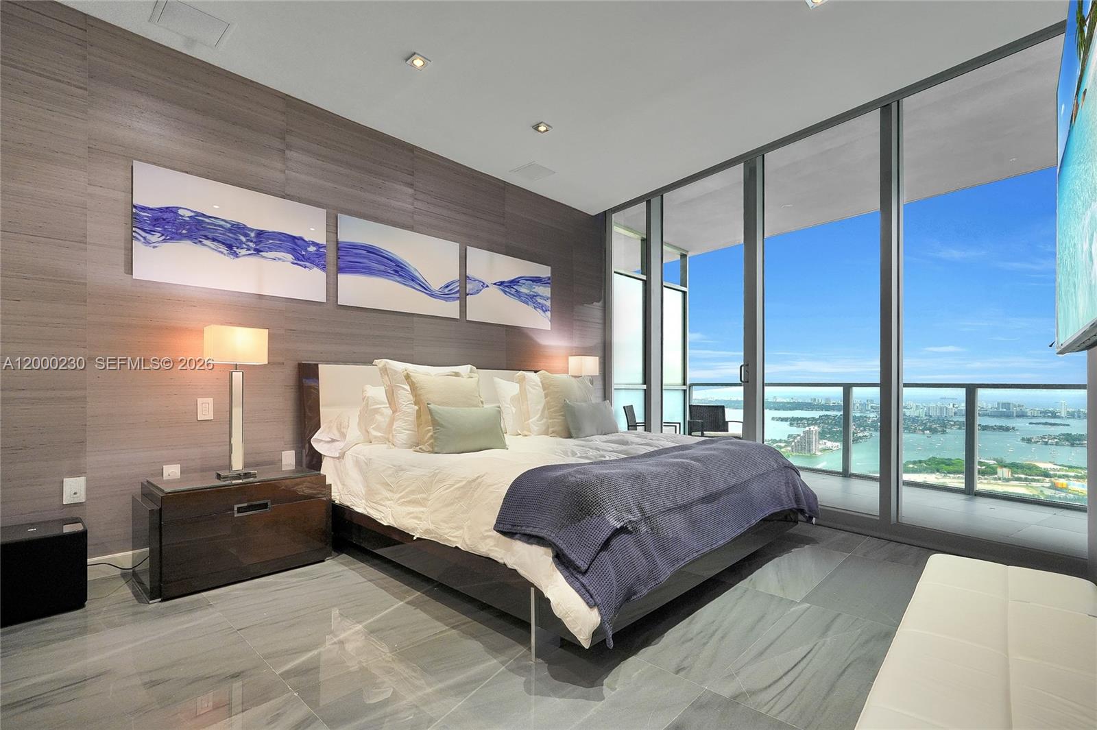 1100 Biscayne Blvd # 6001