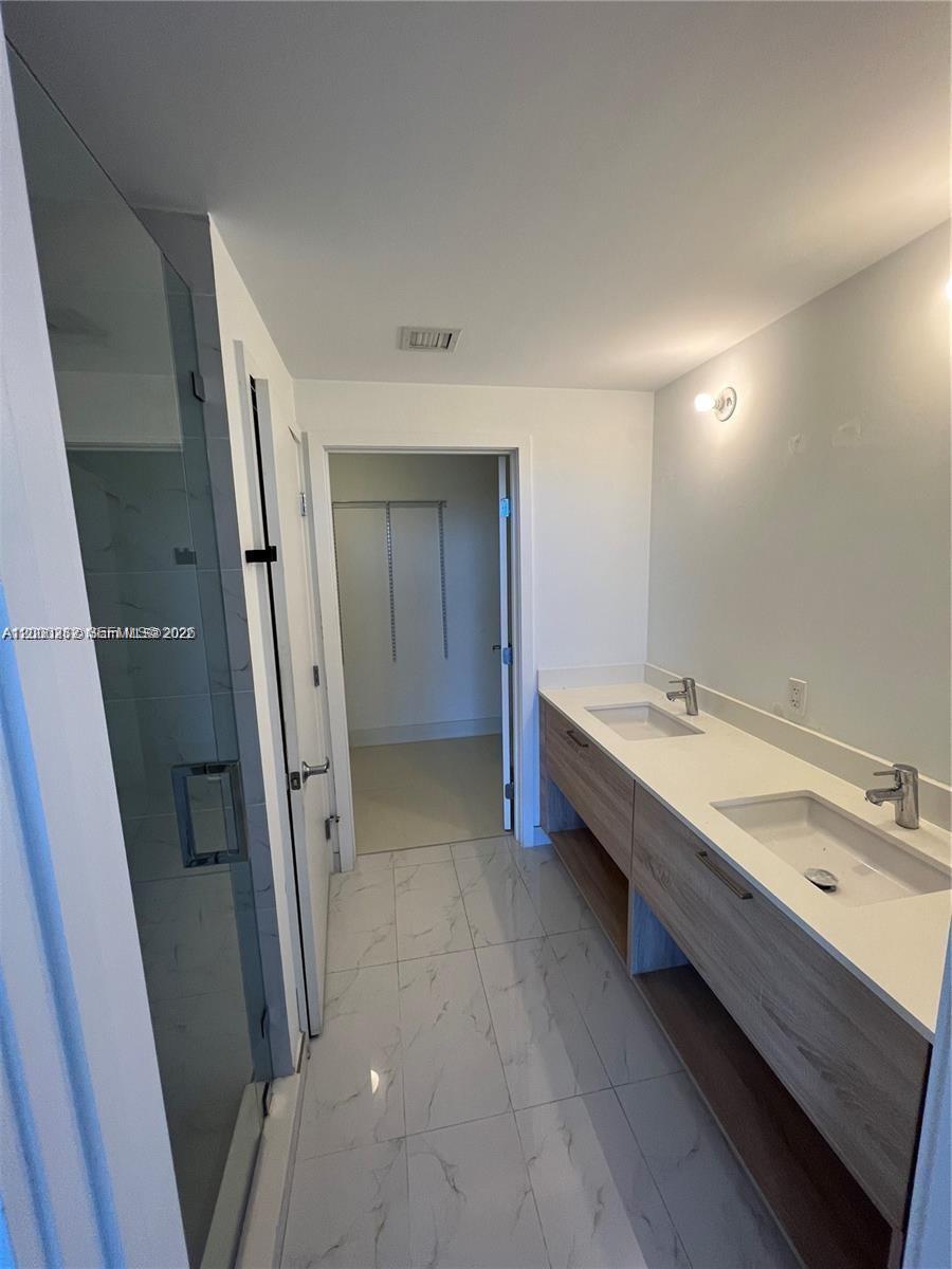 16385 Biscayne Blvd # 3019