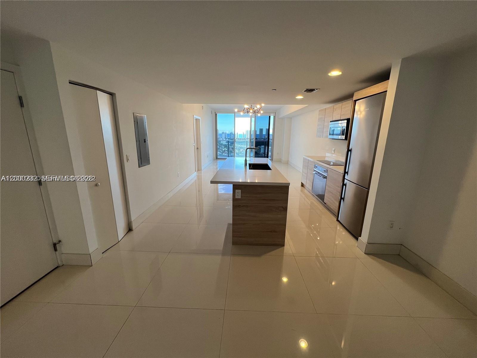 16385 Biscayne Blvd # 3019