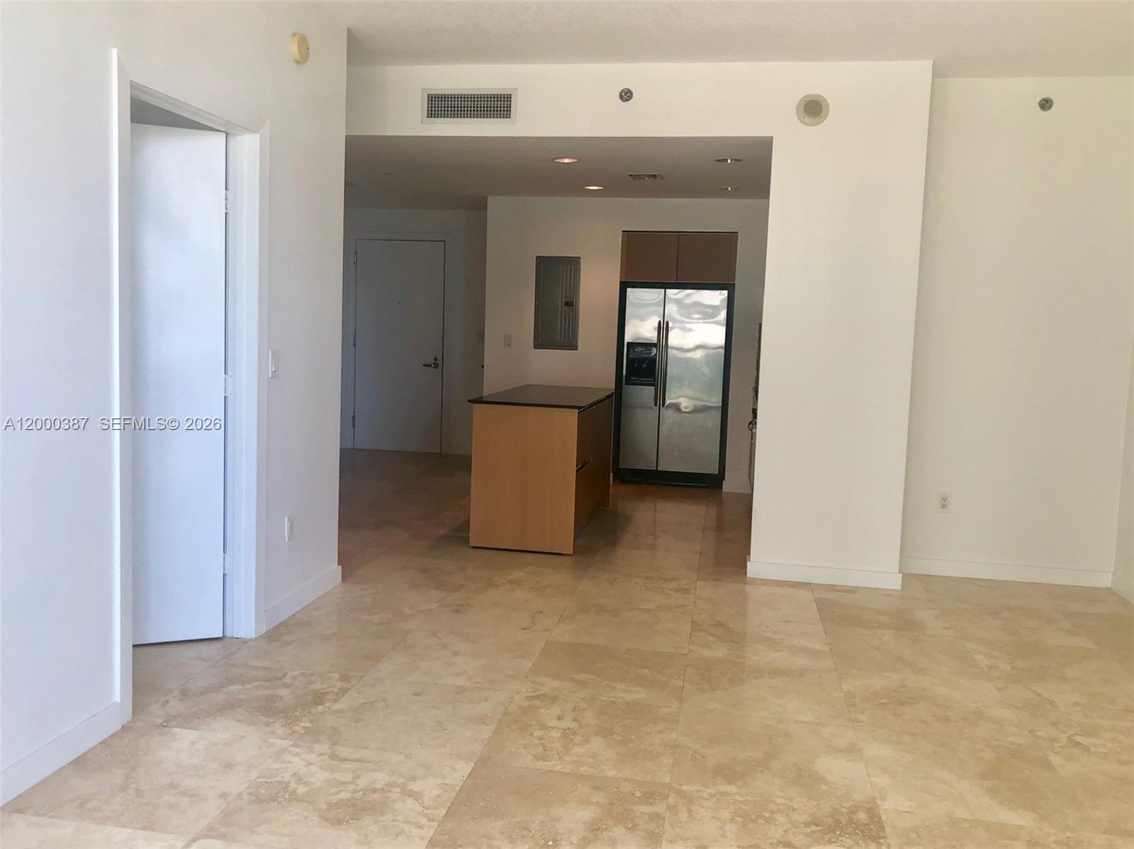 1050 BRICKELL AV # 1408