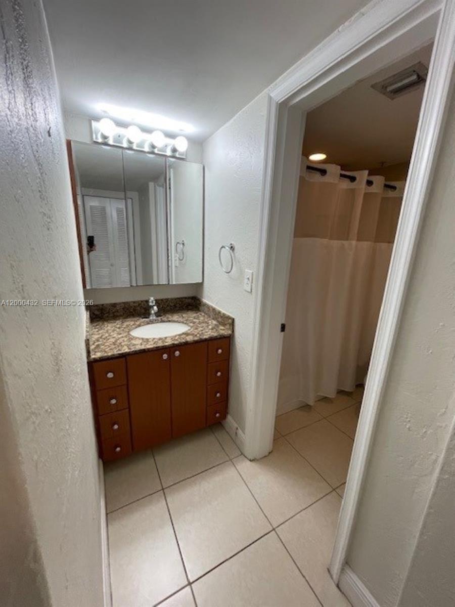 8601 SW 68th Ct # 4