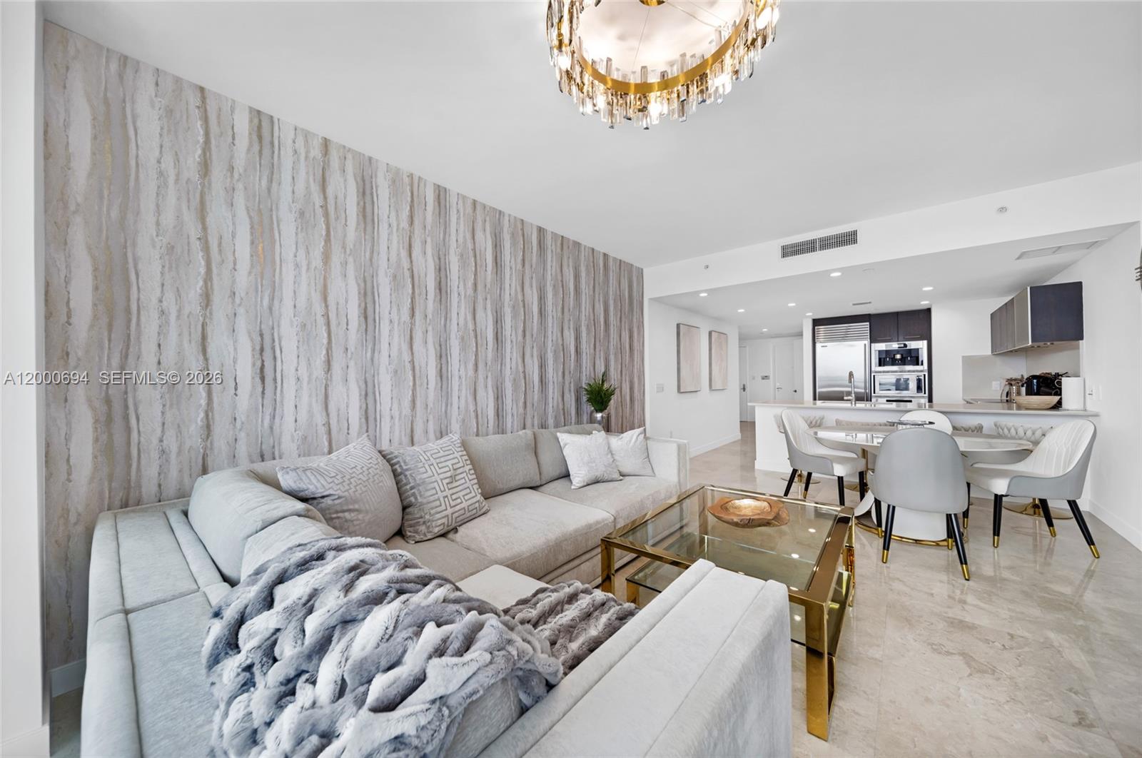 17001 Collins Ave # 1807