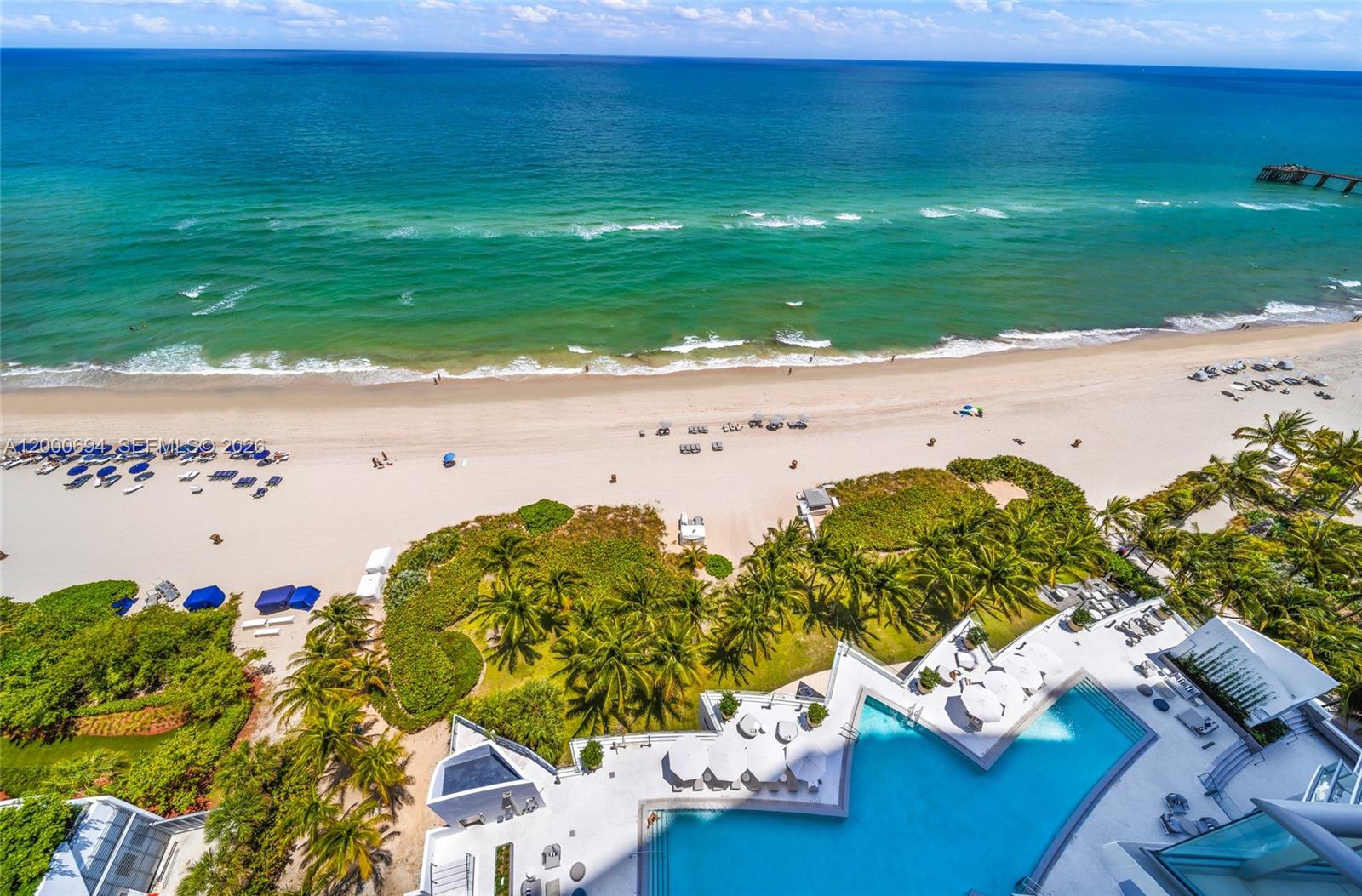 17001 Collins Ave # 1807