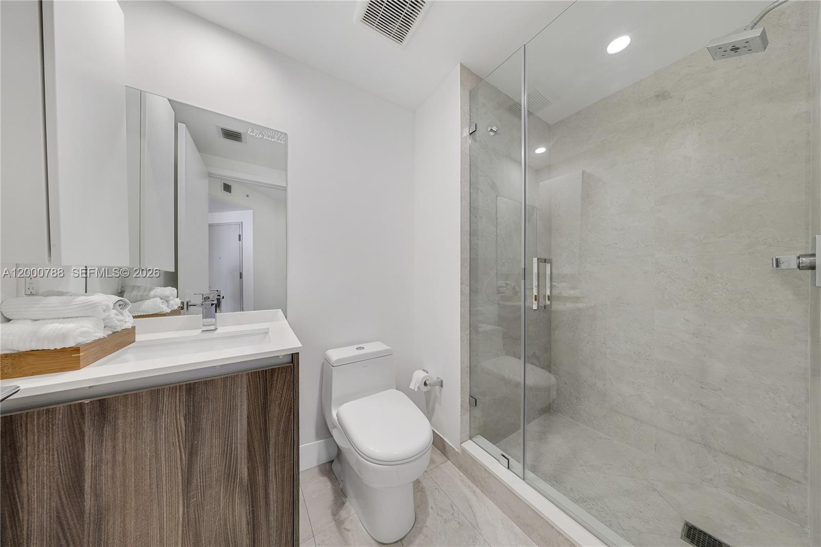 488 NE 18th St # 1711