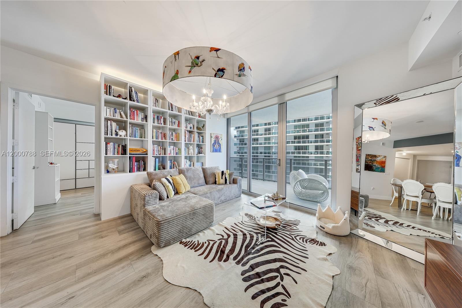 488 NE 18th St # 1711