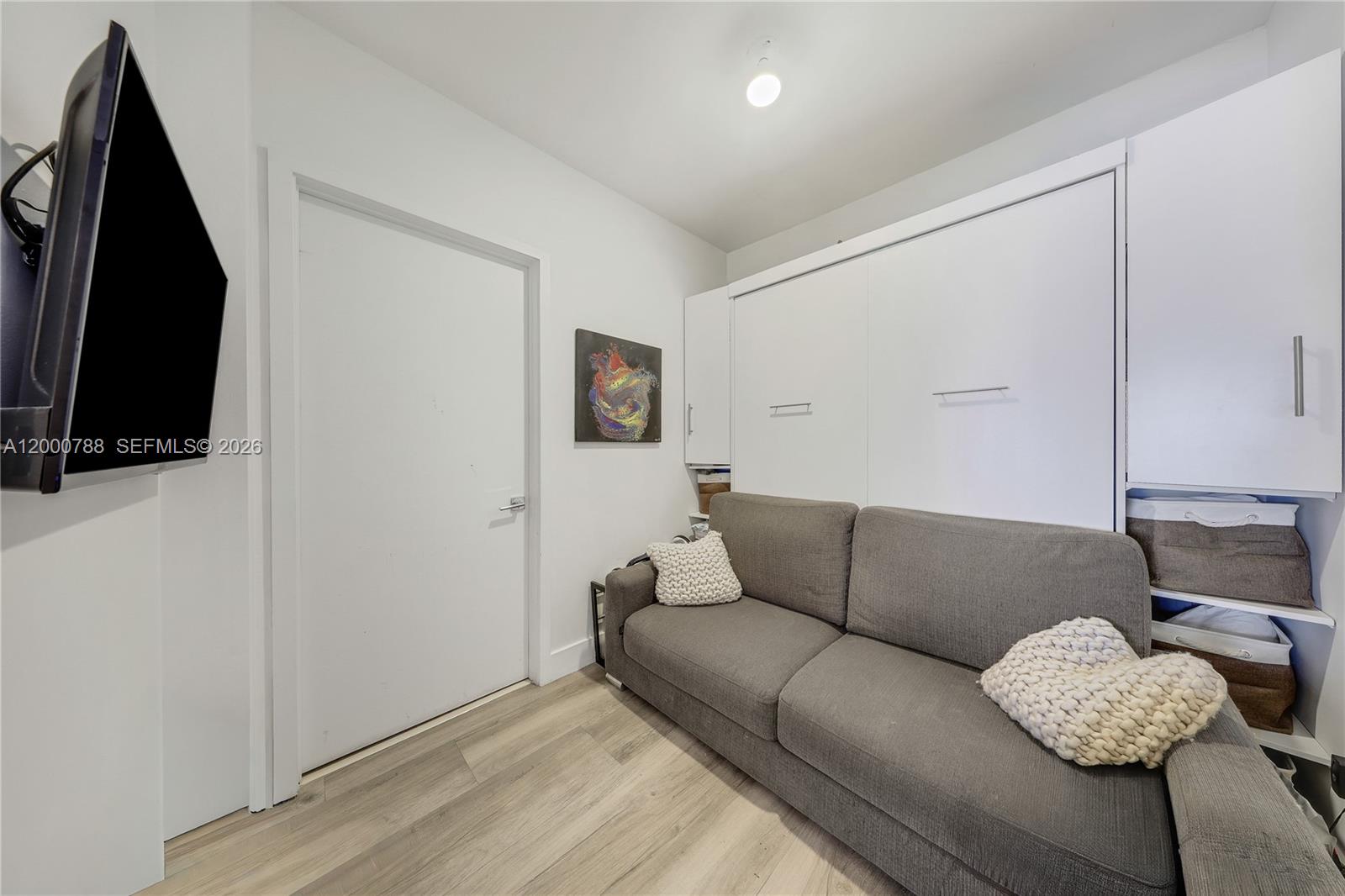 488 NE 18th St # 1711