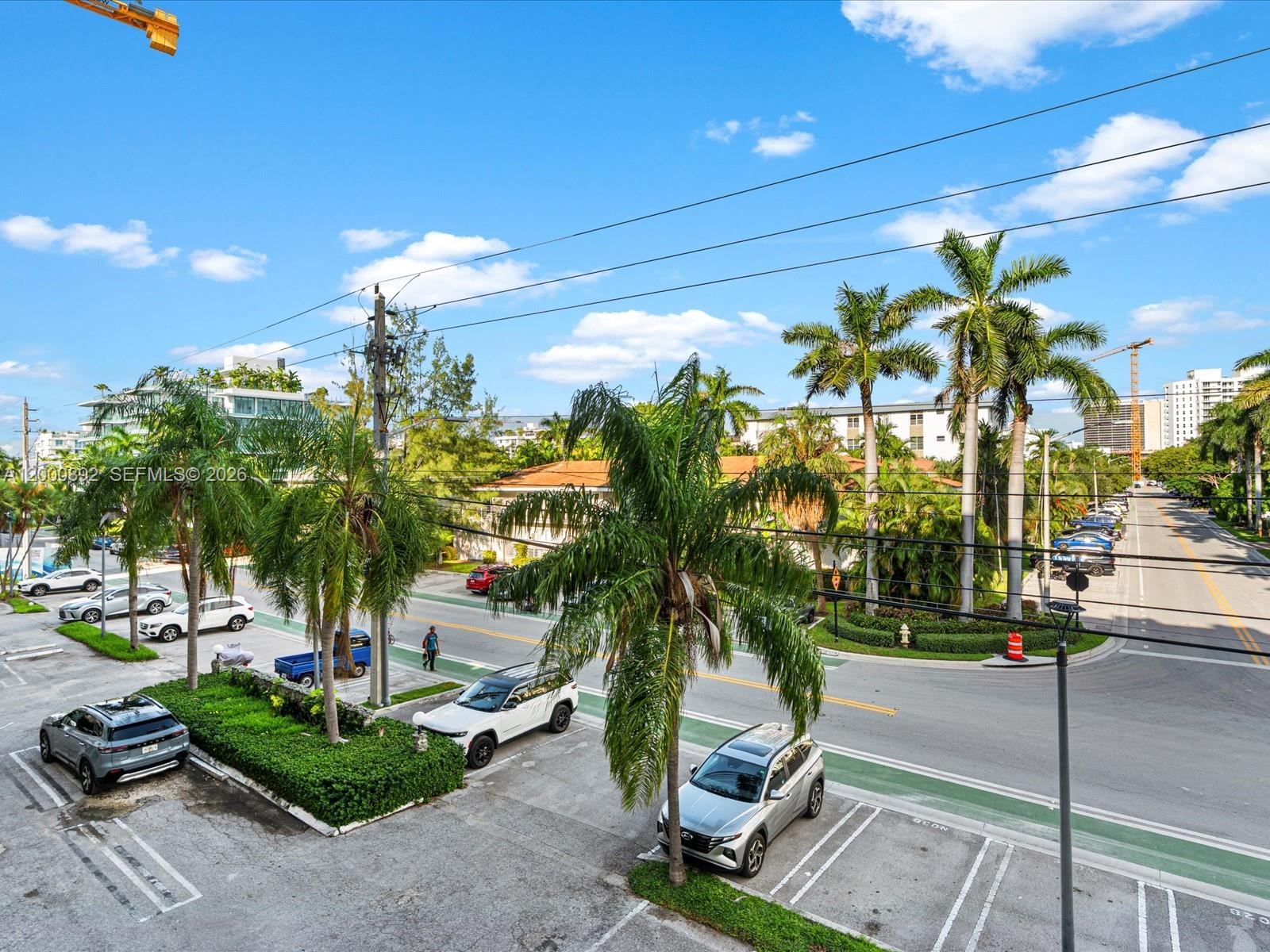 9800 W Bay Harbor Dr # 308